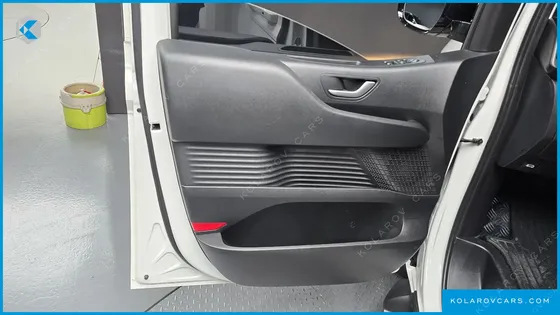 HYUNDAI STARIA TOURER 9-SEATER