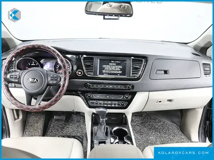 KIA CARNIVAL 9-SEATER PRSTIGE