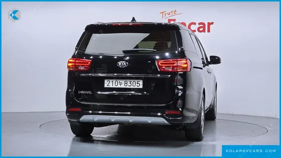 KIA CARNIVAL 9-SEATER PRSTIGE