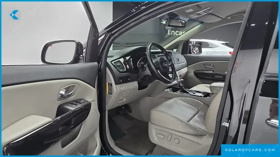 KIA CARNIVAL 9-SEATER PRSTIGE