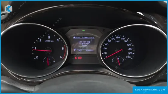 KIA CARNIVAL 9-SEATER NOBLESSE SPECIAL