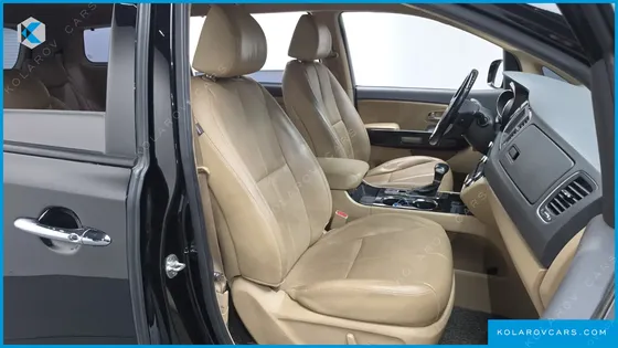 KIA CARNIVAL 9-SEATER NOBLESSE SPECIAL