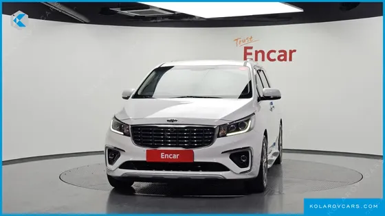 KIA CARNIVAL 9-SEATER PRSTIGE