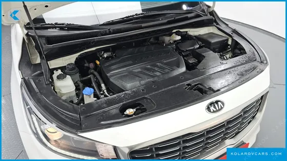 KIA CARNIVAL 9-SEATER PRSTIGE