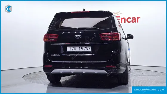 KIA CARNIVAL 9-SEATER NOBLESSE