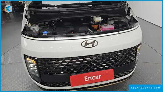 HYUNDAI STARIA HEV 1.6 LOUNGE 9-SEATER