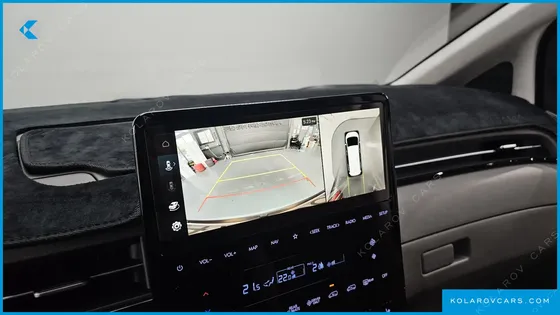 HYUNDAI STARIA HEV 1.6 LOUNGE 9-SEATER