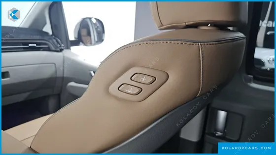 HYUNDAI STARIA HEV 1.6 LOUNGE 9-SEATER