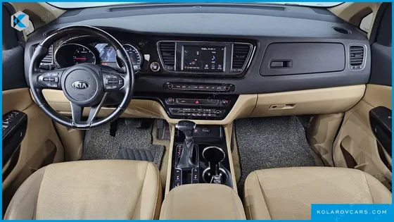 KIA CARNIVAL 9-SEATER PRSTIGE
