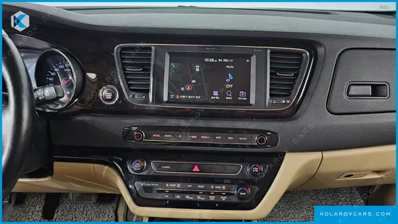 KIA CARNIVAL 9-SEATER PRSTIGE