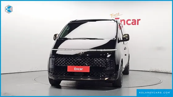 HYUNDAI STARIA HEV 1.6 LOUNGE 9-SEATER