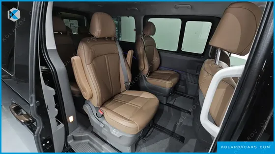 HYUNDAI STARIA HEV 1.6 LOUNGE 9-SEATER