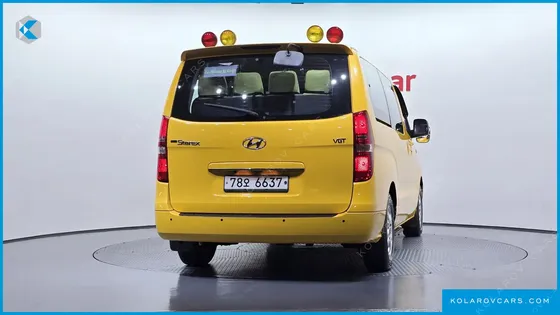 HYUNDAI STAREX GUARD CAR OF CHILDREN