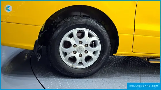 HYUNDAI STAREX GUARD CAR OF CHILDREN