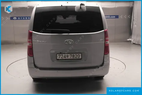HYUNDAI STAREX WAGON 12-SEATER