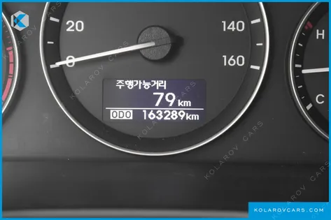 HYUNDAI STAREX WAGON 12-SEATER