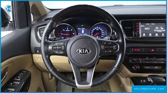 KIA CARNIVAL 9-SEATER PRSTIGE