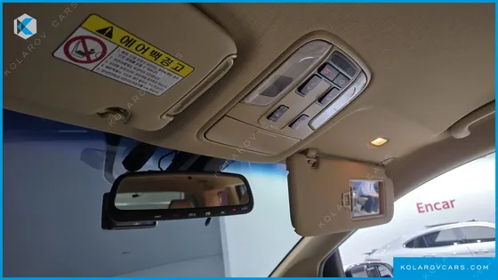 KIA CARNIVAL 9-SEATER NOBLESSE