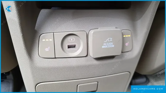 KIA CARNIVAL 9-SEATER NOBLESSE SPECIAL