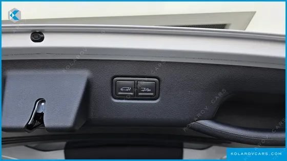 HYUNDAI STARIA L3.5 TOURER 11-SEATER