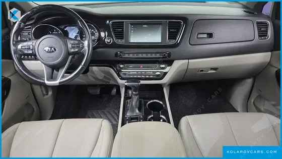 KIA CARNIVAL 9-SEATER NOBLESSE SPECIAL