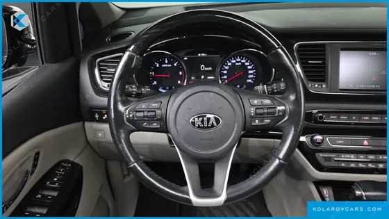 KIA CARNIVAL 9-SEATER NOBLESSE SPECIAL