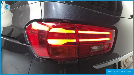 KIA CARNIVAL 9-SEATER NOBLESSE SPECIAL