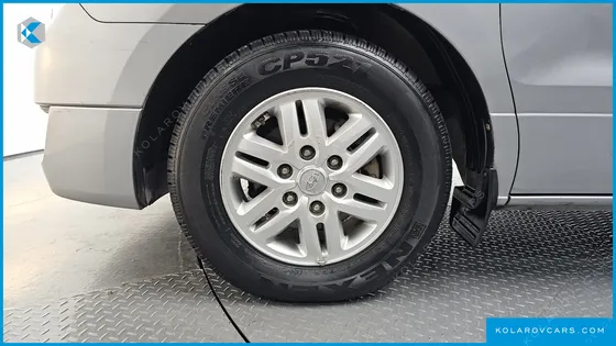 HYUNDAI STAREX 12-SEATER WAGON