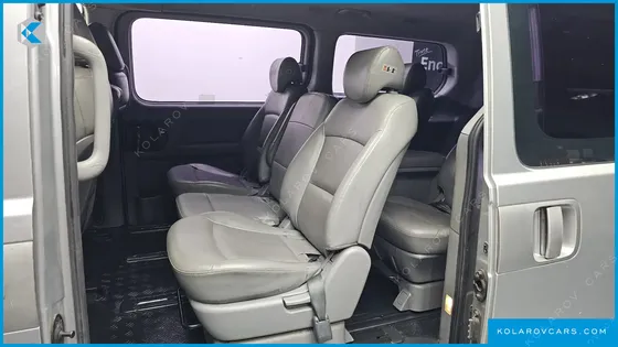 HYUNDAI STAREX 12-SEATER WAGON