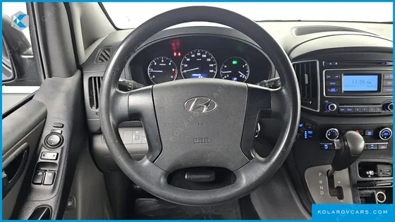 HYUNDAI STAREX 12-SEATER WAGON