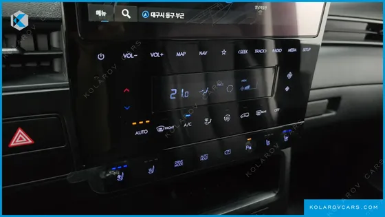 HYUNDAI STARIA L3.5 CARGO 3-SEATER