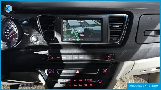 KIA CARNIVAL 9-SEATER PRSTIGE