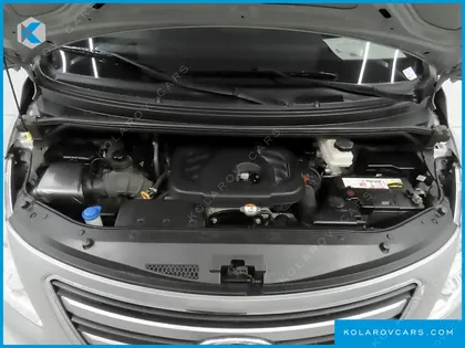 HYUNDAI STAREX REFRIGERATED CAR