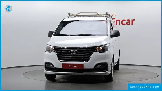 HYUNDAI STAREX VAN 3-SEATER