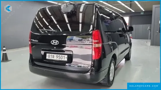 HYUNDAI STAREX 3-SEATER VAN