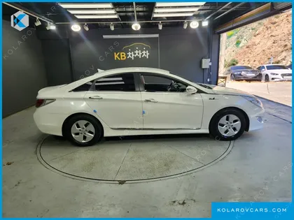 HYUNDAI SONATA 2.0
