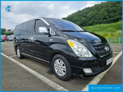 HYUNDAI STAREX 12-SEATER WAGON