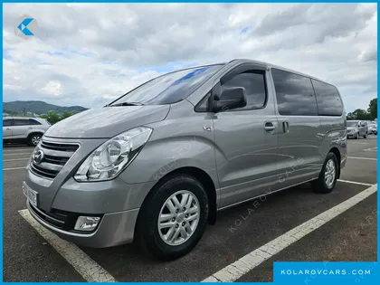 HYUNDAI STAREX CAMPING CAR