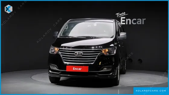 HYUNDAI STAREX VAN 5-SEATER
