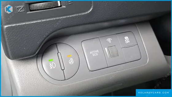 HYUNDAI STAREX VAN 3-SEATER