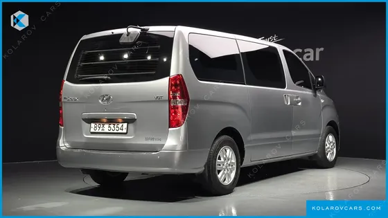 HYUNDAI STAREX VAN 3-SEATER