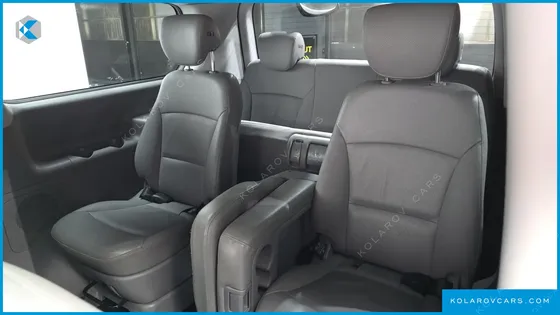 HYUNDAI STAREX WAGON 11-SEATER
