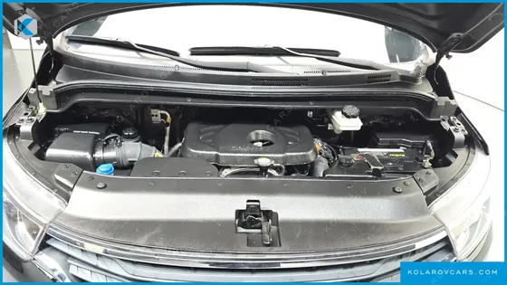 HYUNDAI STAREX VAN 3-SEATER