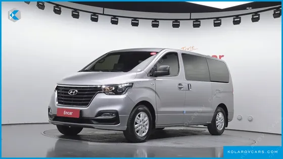 HYUNDAI STAREX VAN 3-SEATER