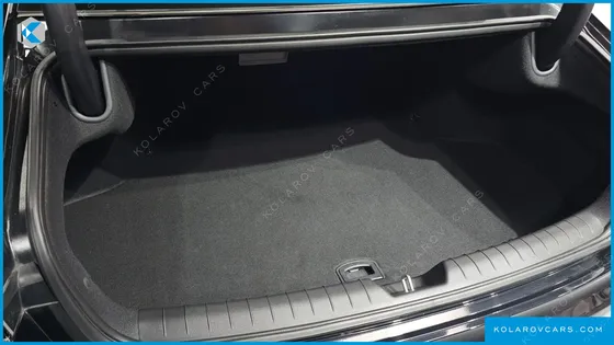HYUNDAI GRANDEUR 2,5 GASOLINE 2WD