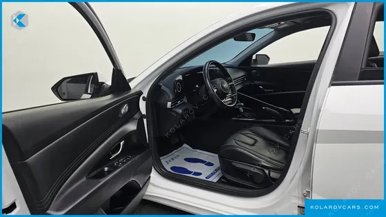 HYUNDAI ELANTRA (AVANTE) 1.6