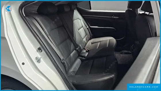 HYUNDAI ELANTRA (AVANTE) 1.6 GDI SMART