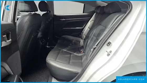 HYUNDAI ELANTRA (AVANTE) 1.6 GDI SMART