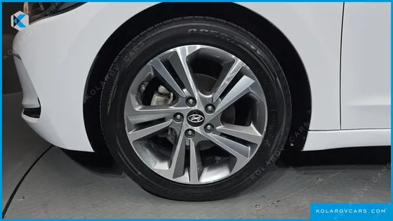 HYUNDAI ELANTRA (AVANTE) 1.6 GDI VALUE PLUS