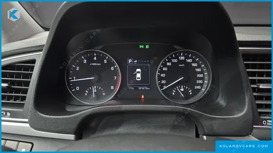 HYUNDAI ELANTRA (AVANTE) 1.6 GDI VALUE PLUS